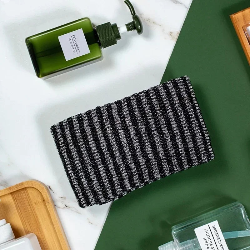 Towel Exfoliating Sponge for the Hard-to-Reach Area's